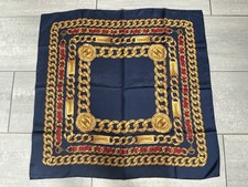 Intemporel Foulard Chanel