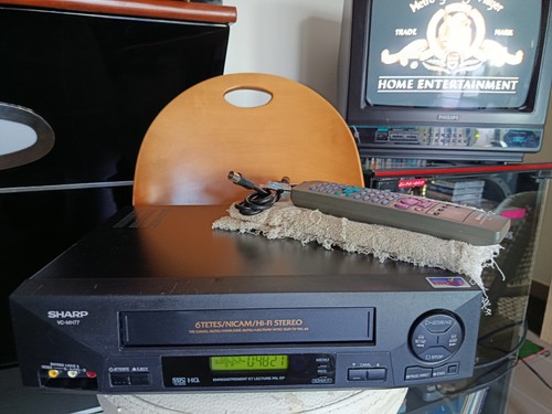 Magnétoscope cassette vhs - a,
