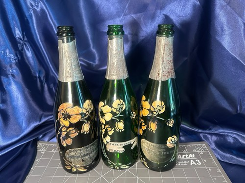 Lot vintage perrier - of,