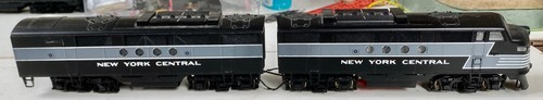 Athearn locomotive diesel - locomotive,