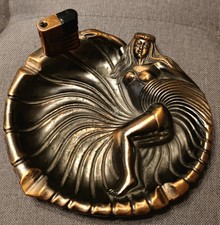 Cendrier Avec Briquet En