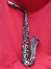 Saxophone estampillé GAUTIE