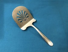 Pelle à asperge CHRISTOFLE modèle MAROT métal argenté Couvert Service Table 24cm