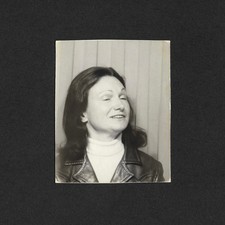 Portrait femme ferme - , jeux