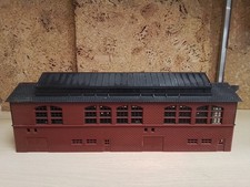 LIMA HO. 600952. MAQUETTE HANGAR A LOCOMOTIVES 