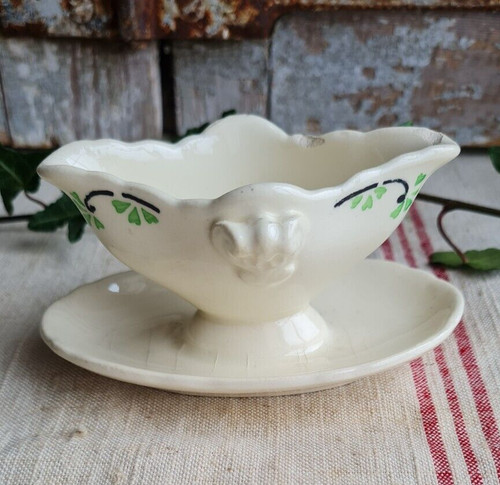 Ancienne dinette sauciere - ancienne,