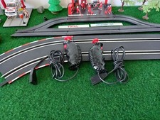 2 Manettes ancien modèle pour