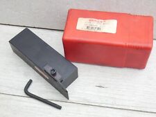 1 porte outil de tour SAFETY réf LF150.23-3244M-0317C section 44 x 32mm    (p28)