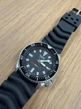 Montre de plongée vintage
