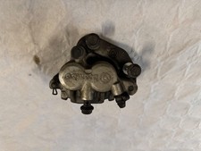 ETRIER AVANT - YAMAHA 125