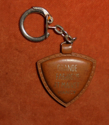 Porte clés grande fabrique - porte-clés,