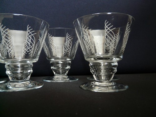 Verres pieds en - à, cristal