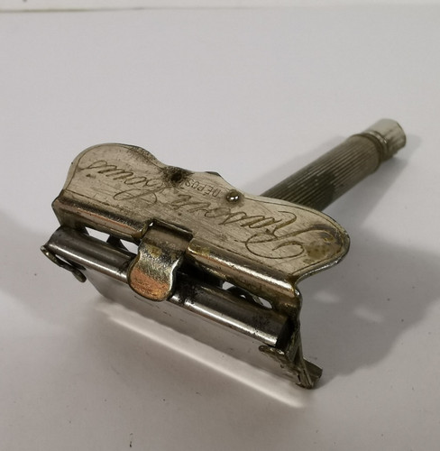 Ancien rasoir louis - ancien, antique