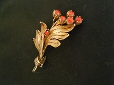 900 SLB.  BROCHE ANCIENNE - CORAIL