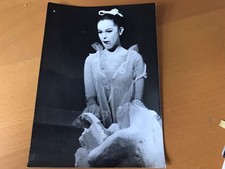 GÉRALDINE CHAPLIN, CLAIRE