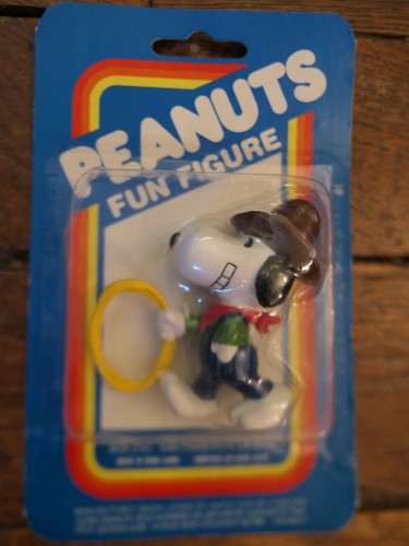 Figurine peanuts snoopy fun - peanuts,