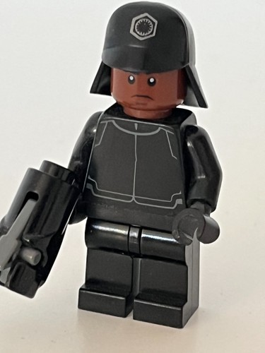 Lego 75132 star - star, figurines