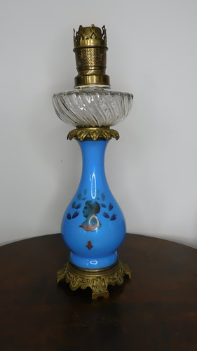 Lampe pétrole porcelaine - lampe,