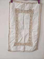 Ancien linge brodé crochet - napperon Chemin De Table lin métis shabby vintage