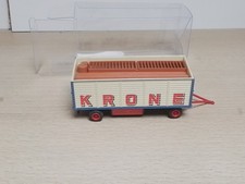 PREISER JO. VEHICULE REMORQUE CHARGEE CIRQUE KRONE 