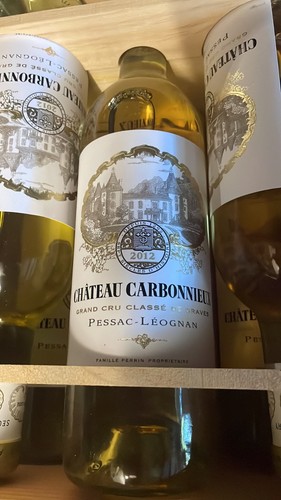 Chateau carbonnieux grand cru - chateau,