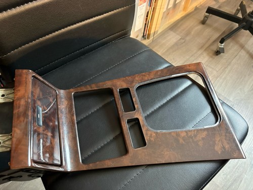 Console centrale boiserie bmw - console,