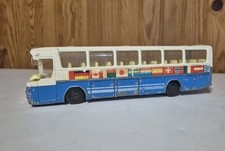 Bus car mercedes majorette