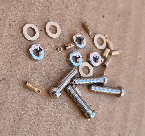 Vis accessoires pour la - -,