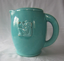 Pichet Bleu Turquoise Femme Nue Allongée  en Relief art déco  suède ??