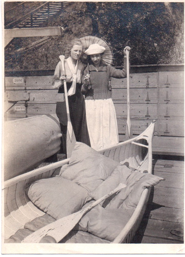 Vintage photograph girls - vintage, canoe