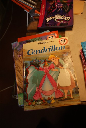 Livre disney mickey club du - livre,