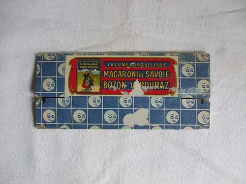 Ancienne boite carton - ,