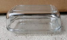 AR3- BEURRIER ARCOROC VERRE MOULÉ VINTAGE boîte à beurre 