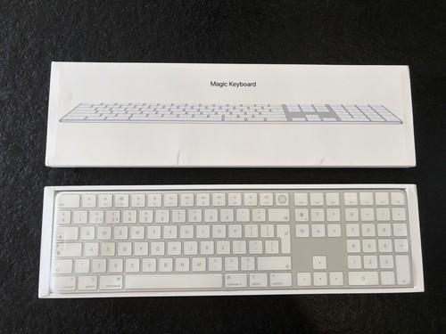 Apple magic keyboard - magic,