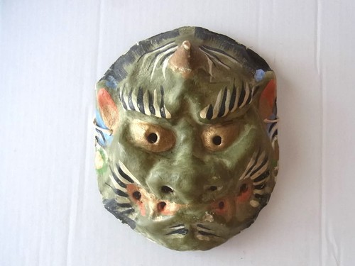 Saga mask papier - saga, mâché