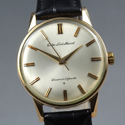 Montre manuelle homme vintage