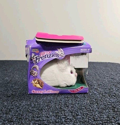 New damaged box fur real - fur,