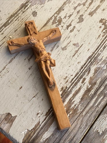Croix avec christ bois - avec, en