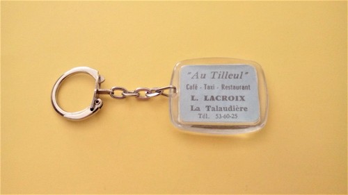 Ancien porte clé fanny café - ancien,
