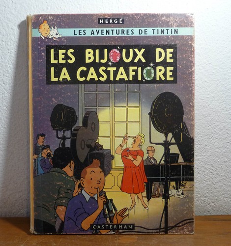 Ancien tintin dos - toilé,