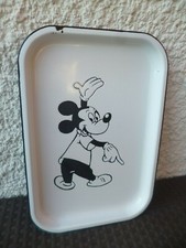 RARE plateau émaillé portant l’effigie de Mickey - WALT DISNEY -  38,5cm x 26cm