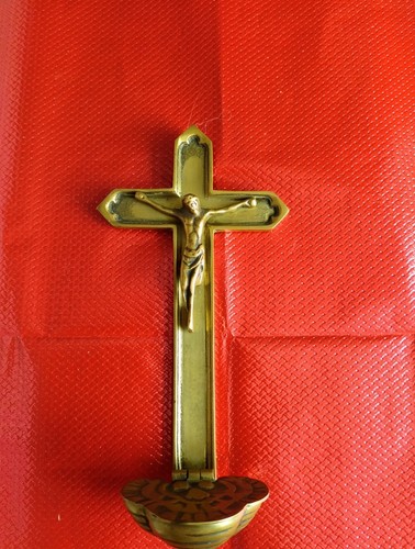 Bénitier bronze croix christ - bronze,