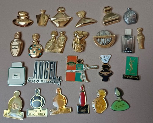 Lot pin s - pin's, parfum