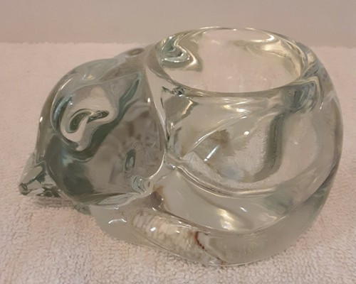 Indiana glass sleeping cat - indiana,