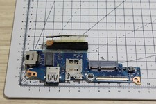 Toshiba Z930-108 - Carte IO USB RJ45 - FAU2LND