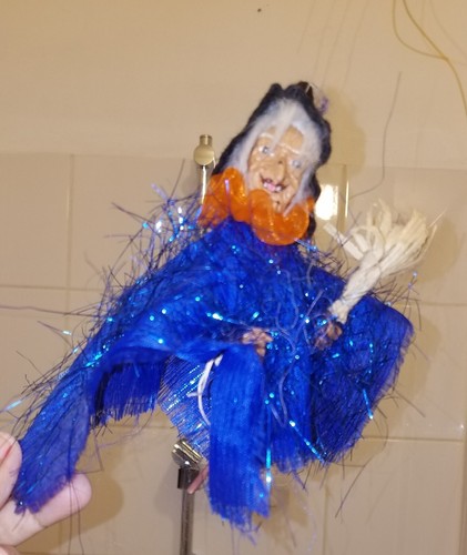 Figurine sorcière poupée - de,