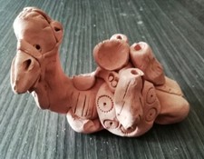Chameau Sculpture Terre Cuite