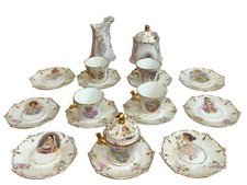 ANCIEN SERVICE À CAFÉ