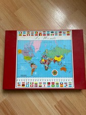 Jouets Vera Paris. Le Monde Puzzle Bois Complet. An60-70.