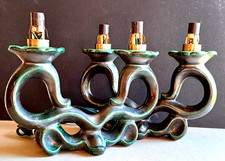 PAIRE  de BOUGEOIRS à 2